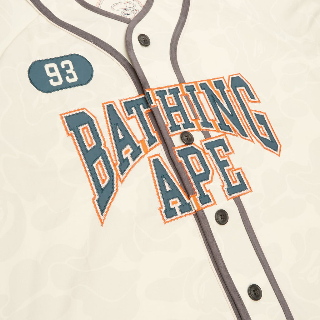 A Bathing Ape Solid Camo Multi Logo Baseball Ss Shirt M (Ivory) - Image 4