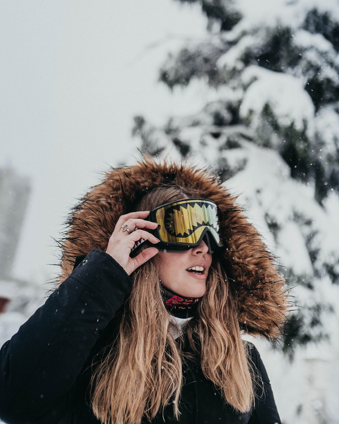 Sprayground Shark Goggles with 3 Interchangeable Lens - Image 8