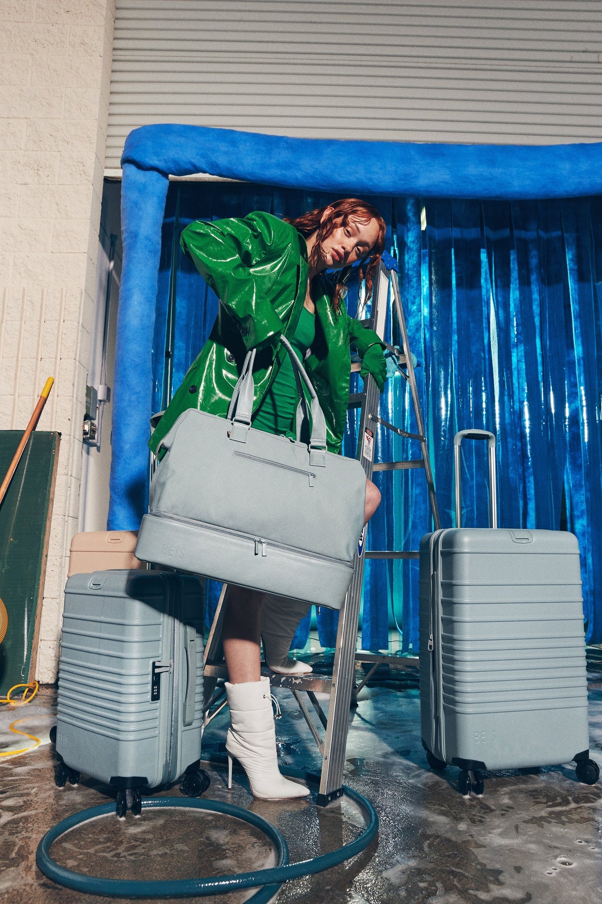 Resale The Weekender in Slate - Image 12
