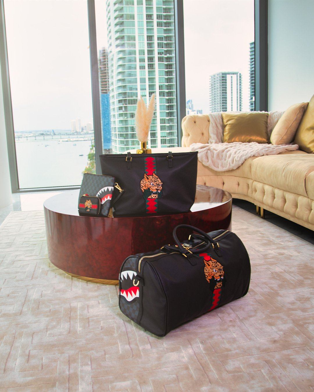 Italia Diviso Crossover Clutch - Image 11