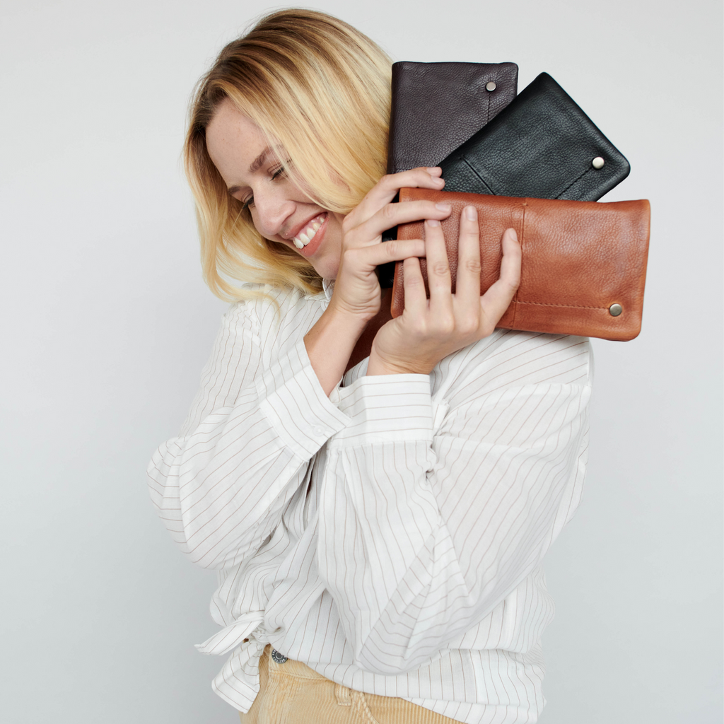 Terry Leather Wallet - Image 7