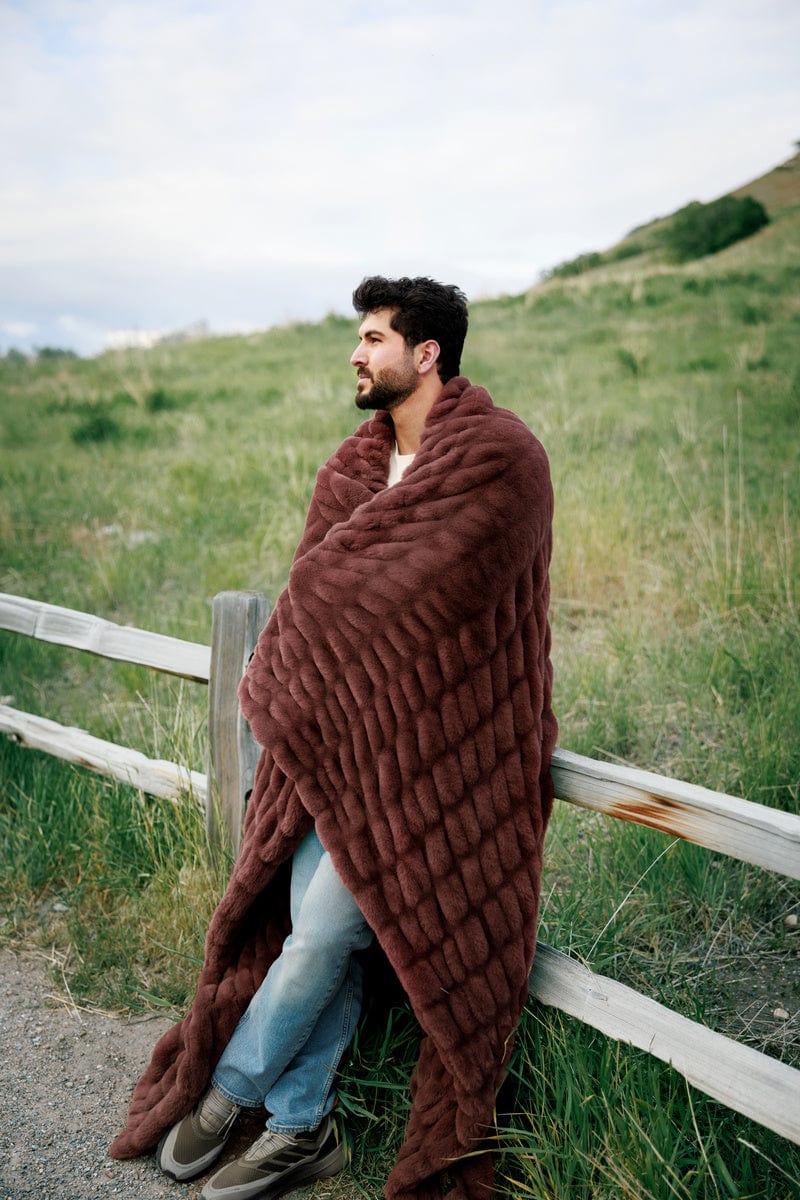 Hugs Rich Mahogany Blanket - Image 6