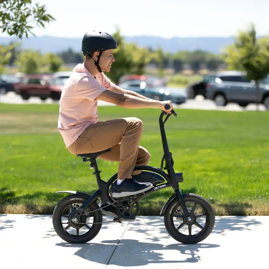 Jetson - Bolt Pro eBike with 30 miles Max Operating Range & 15.5 mph Max Speed - Black - Good Condition - Image 5