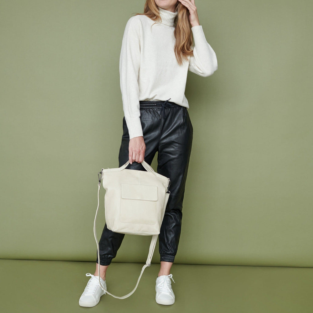 Bianca Leather Crossbody Bag - Image 22