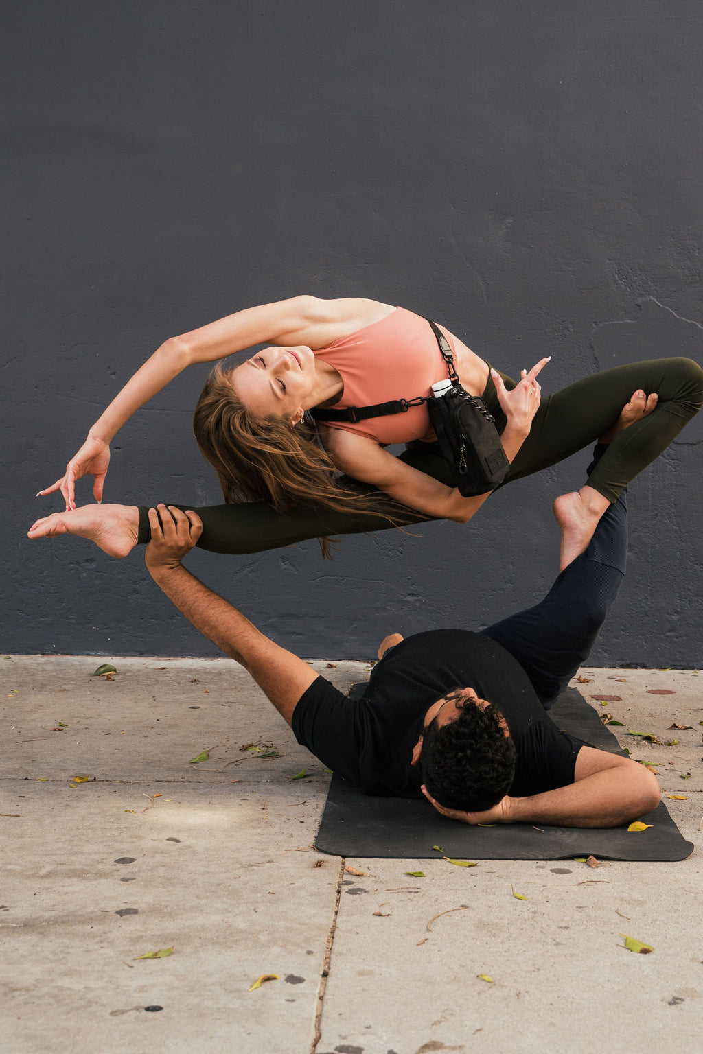 The Water Bottle Sling in Black - Image 6
