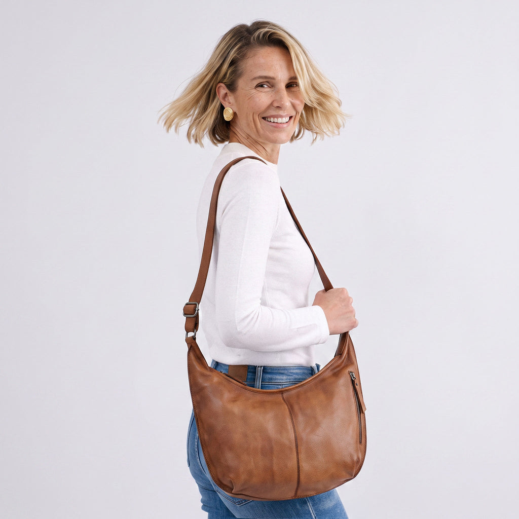 Jackson Leather Crossbody Bag - Image 11