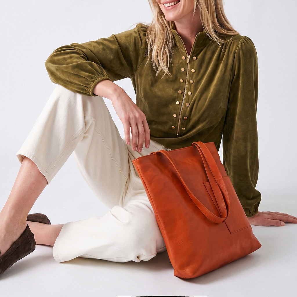 Leon Leather Tote Bag - Image 36