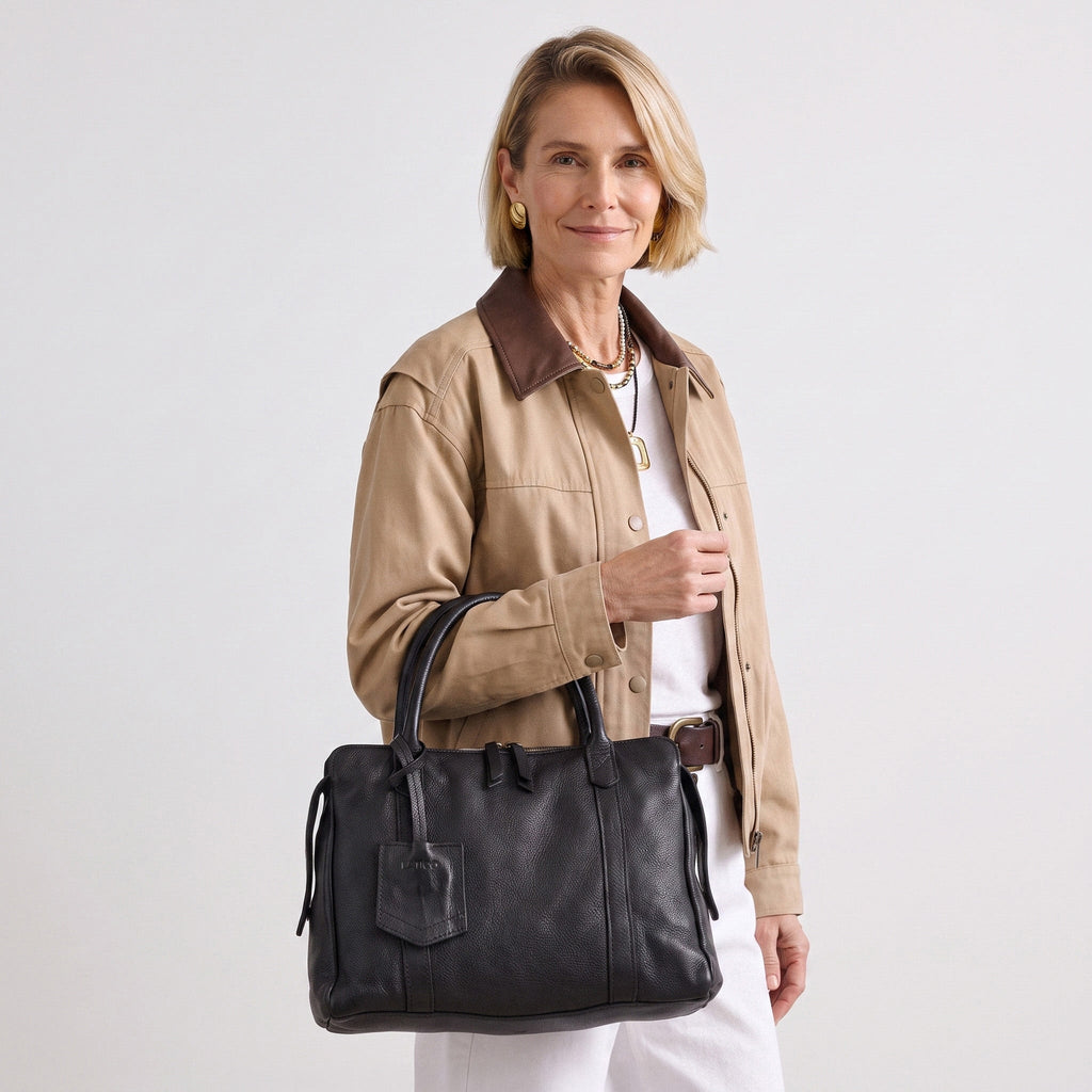 James Leather Crossbody Bag - Image 10