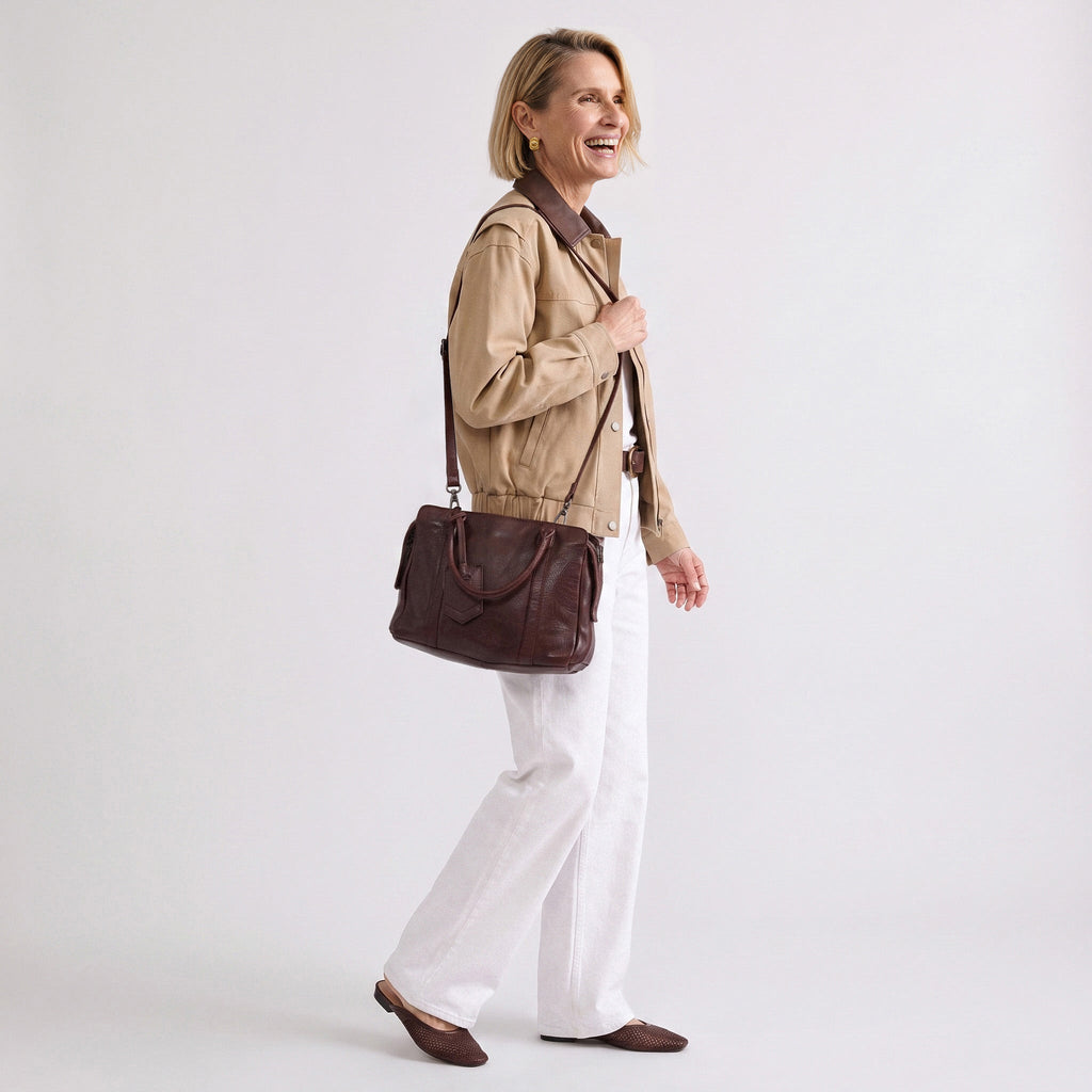 James Leather Crossbody Bag - Image 23