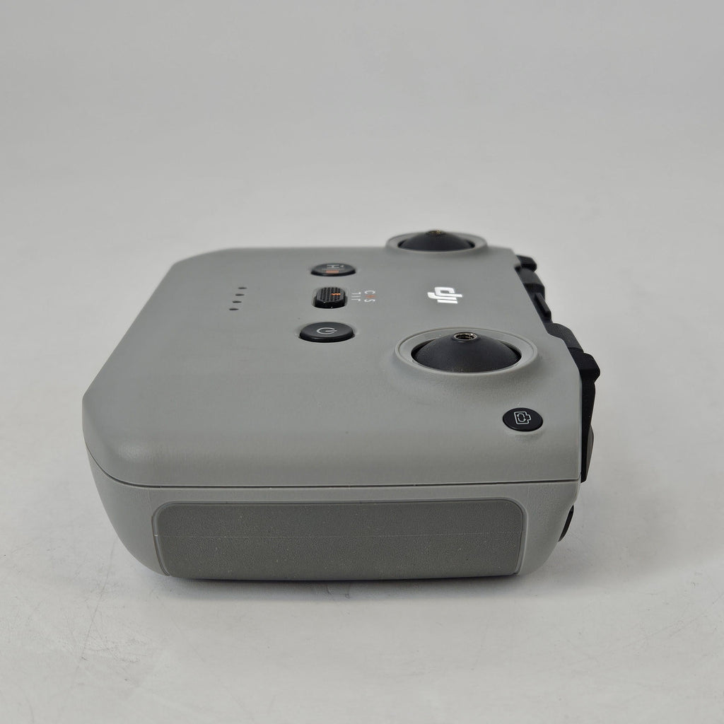 DJI Air 3 - Image 12
