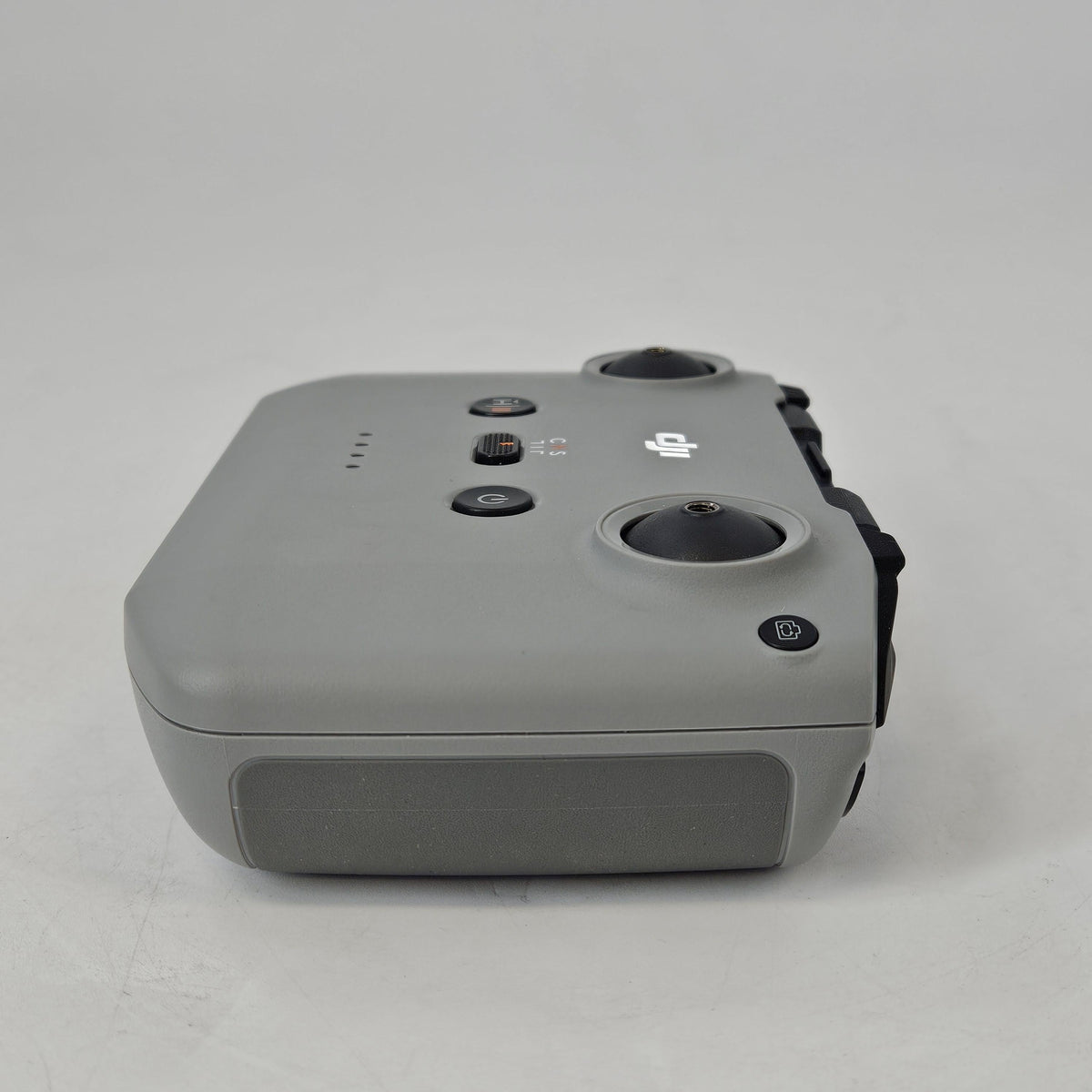 DJI Air 3 - Image 12