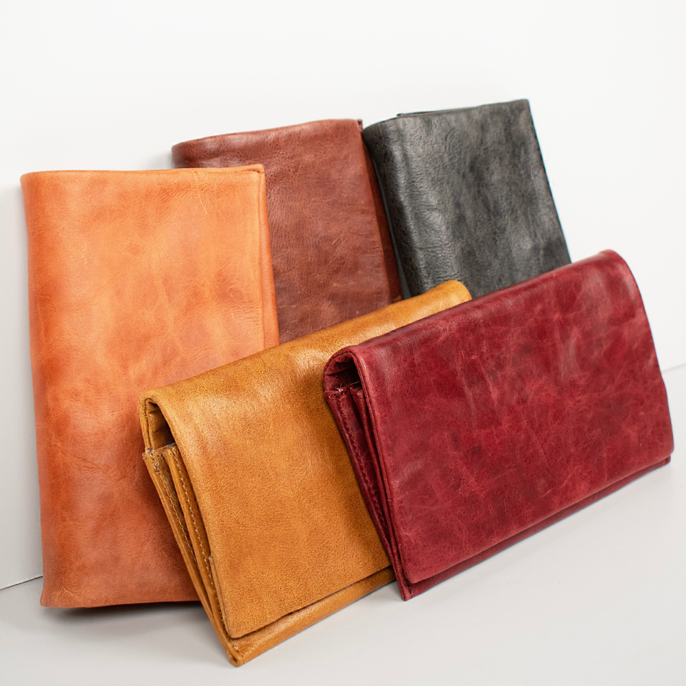 Eloise Crackled Napa Leather Wallet - Image 12