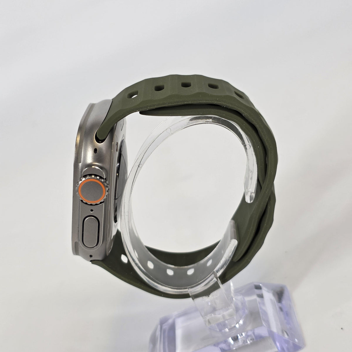 Apple Watch (Ultra) 49mm Unlocked 32GB - Image 7