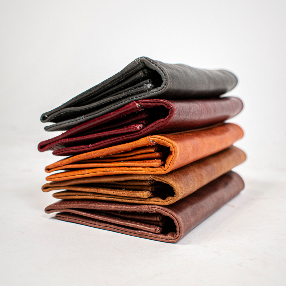 Eloise Crackled Napa Leather Wallet - Image 18