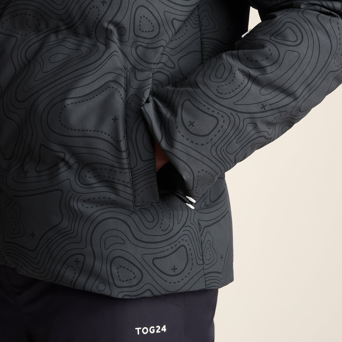 Davos Mens Shower Resistant Insulated Ski Jacket - Black Terrain Print - Image 18