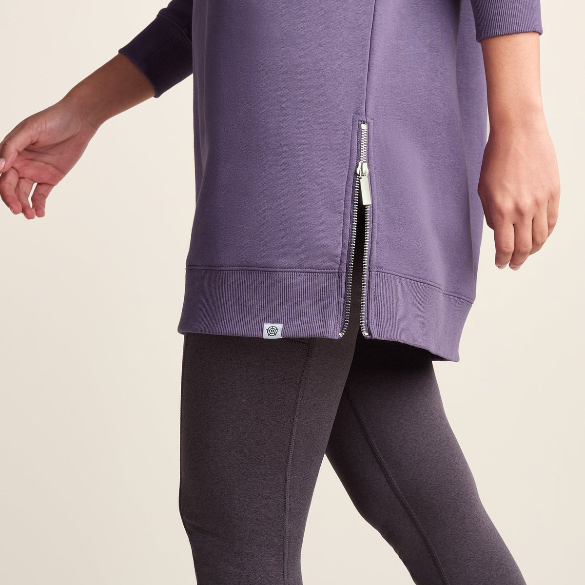 Drakeford Womens Supersoft Longline Sweat - Smokey Purple - Image 6