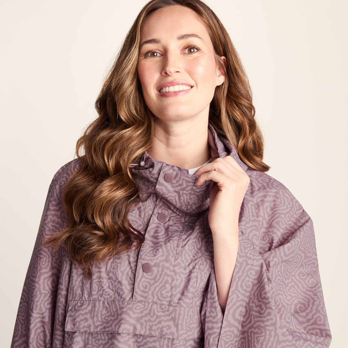 Drench Unisex Waterproof Poncho - Dusky Pink Wiggle Print - Image 5