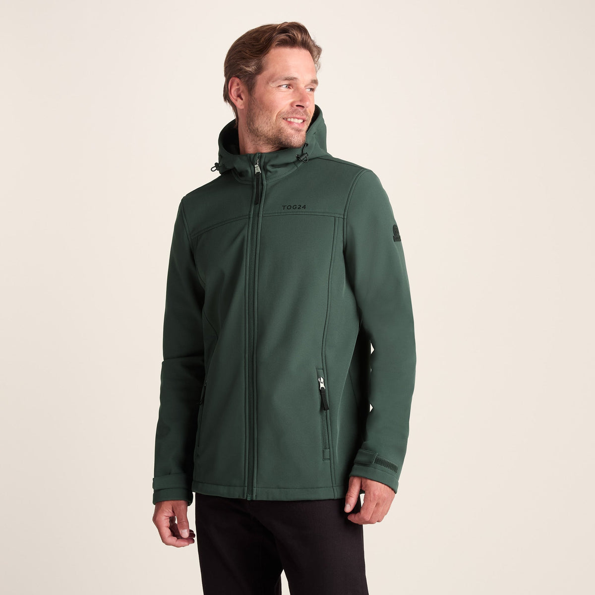 Feizor Mens Shower Resistant Softshell Hooded Jacket - Racing Green - Image 2