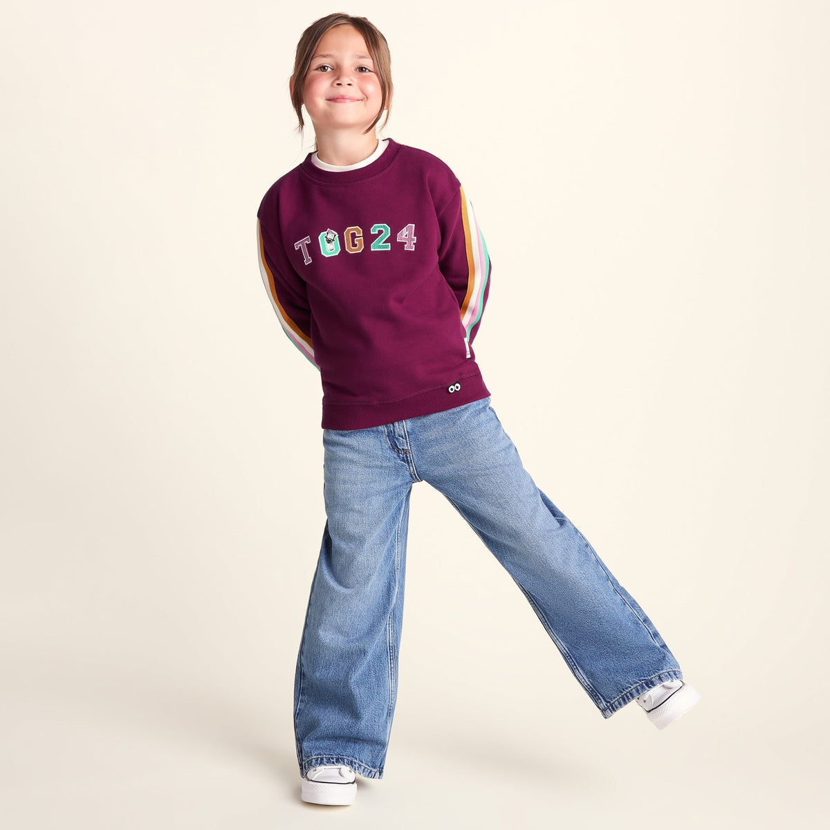 Lonk Shaun the Sheep Kids Supersoft Graphic Crew Neck Sweatshirt - Beetroot Red - Image 6