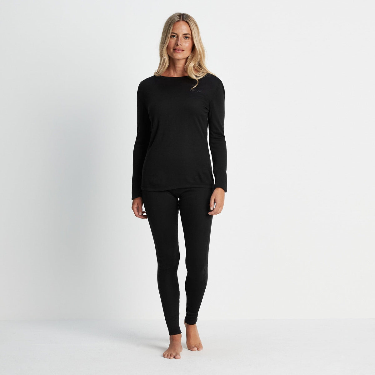 Meru Womens Cashmere Touch Base Layer Set - Black - Image 3