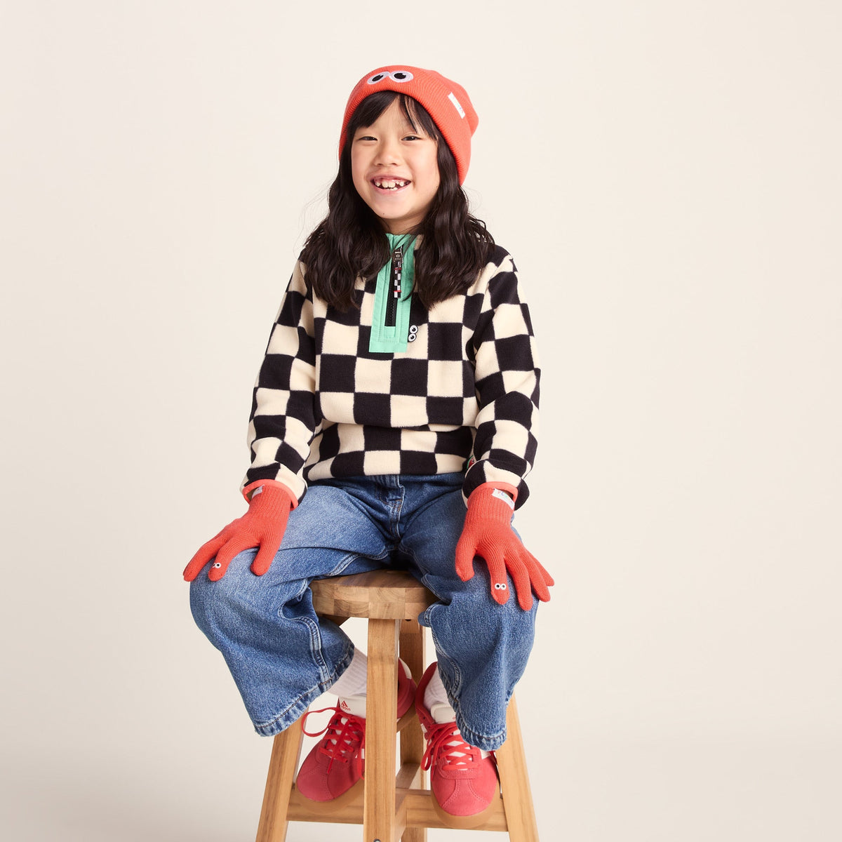 Soay Kids Shaun the Sheep Knit Gloves - Satsuma Orange - Image 2