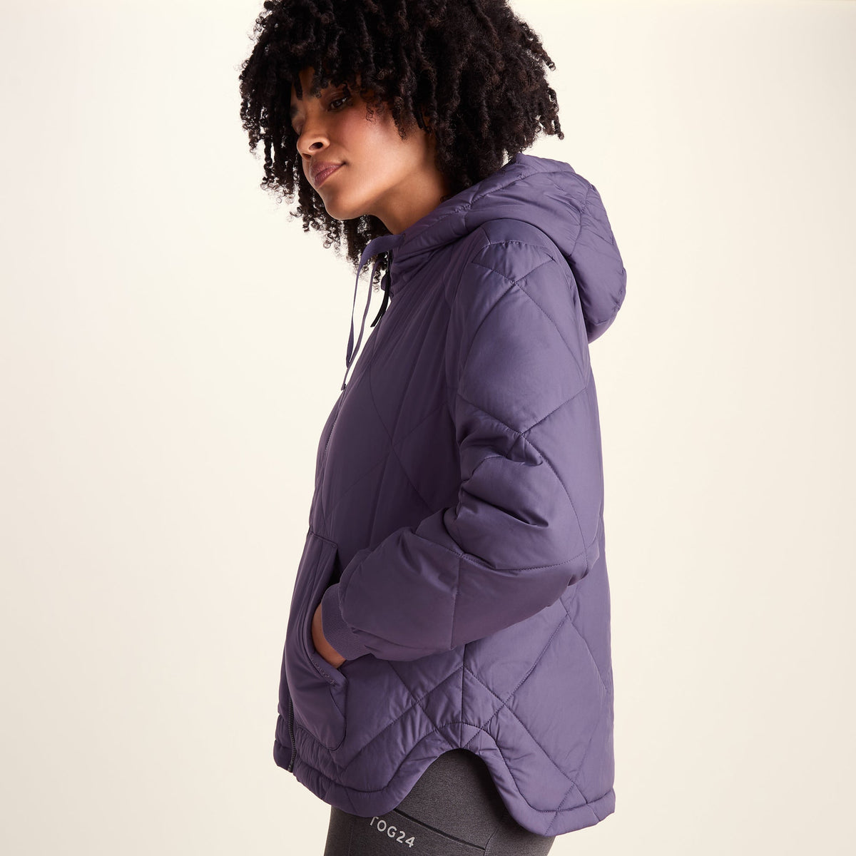 Tasker Womens Lightweight Insulated Quilted Jacket - Smokey Purple - Image 6