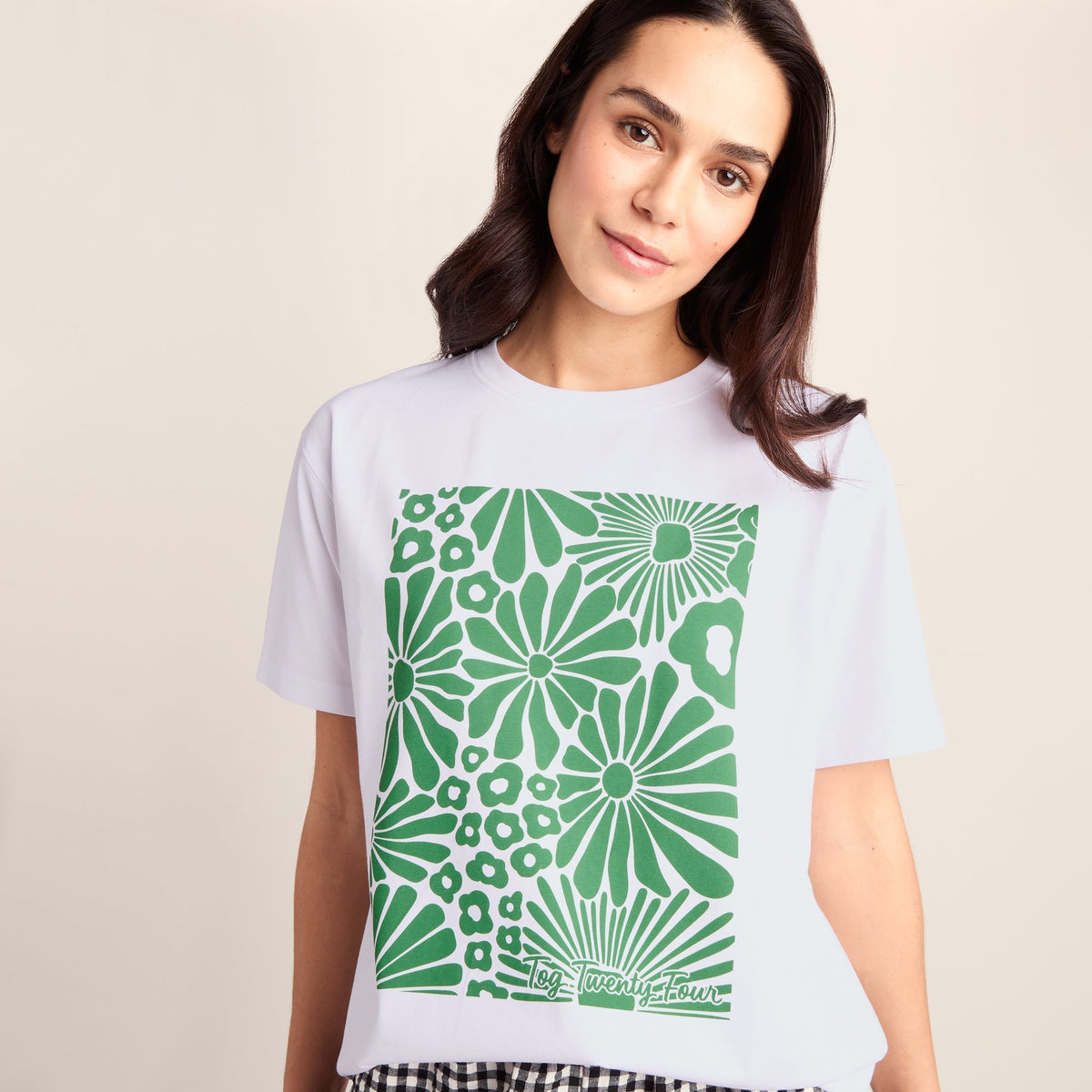 Trissy Womens Premium Supersoft Relaxed Fit T-Shirt - Optic White/Green - Image 5