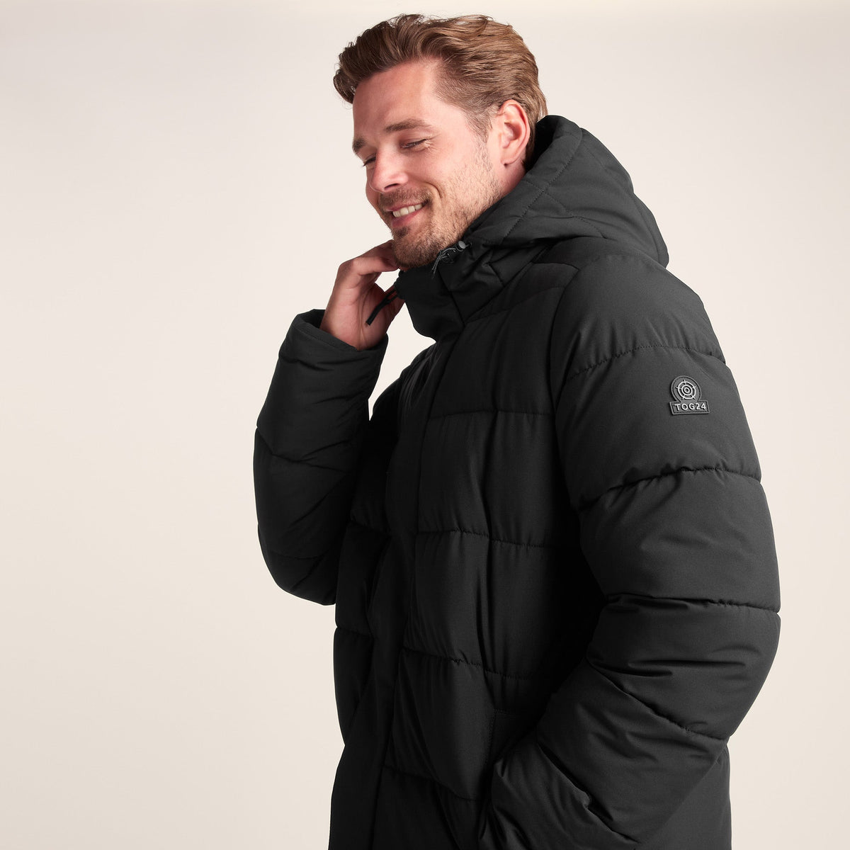 Tunnard Mens Short Shower Resistant Insulated Jacket - Black - Image 4