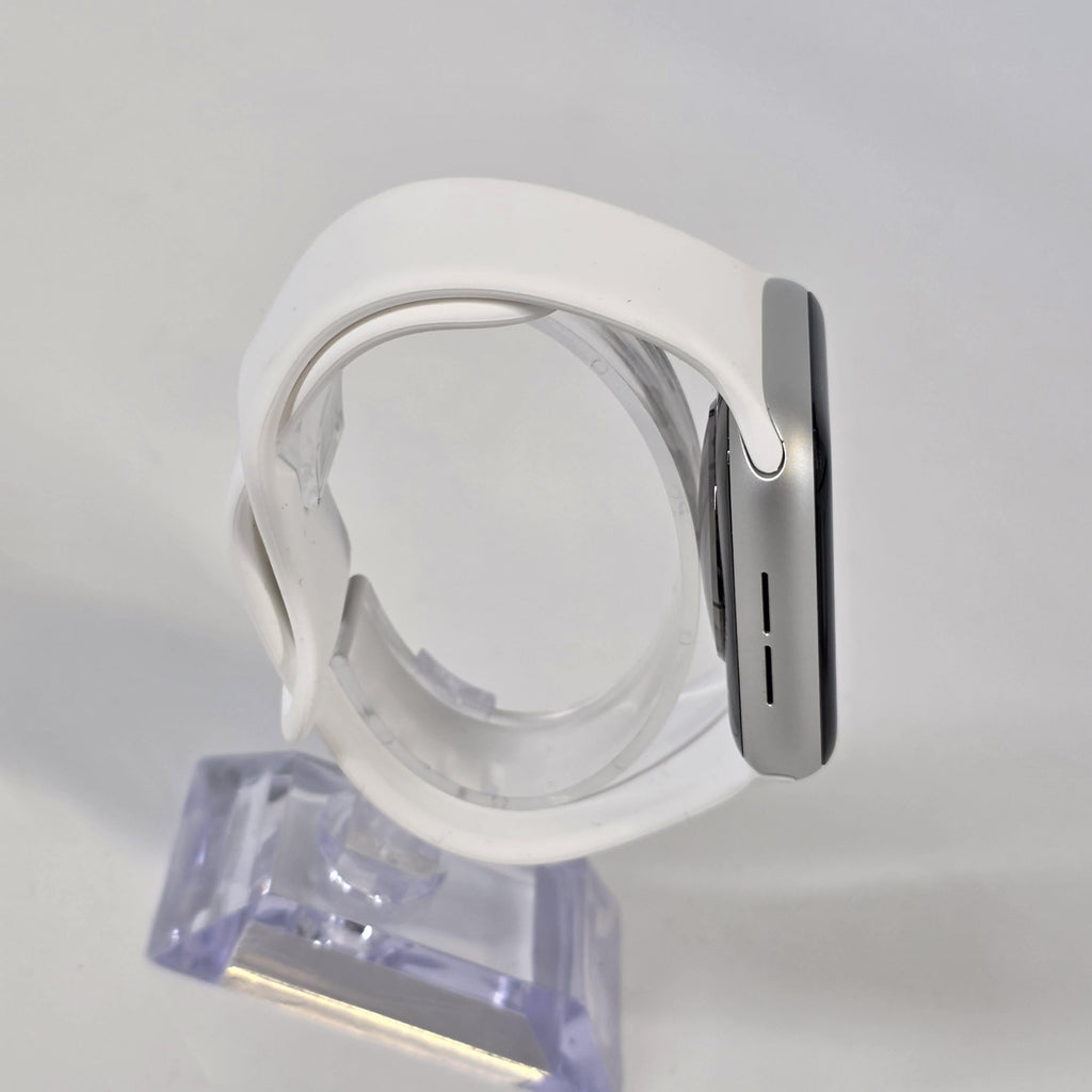 Apple Watch (Series 6) 44mm Silver Unlocked 32GB - Image 3