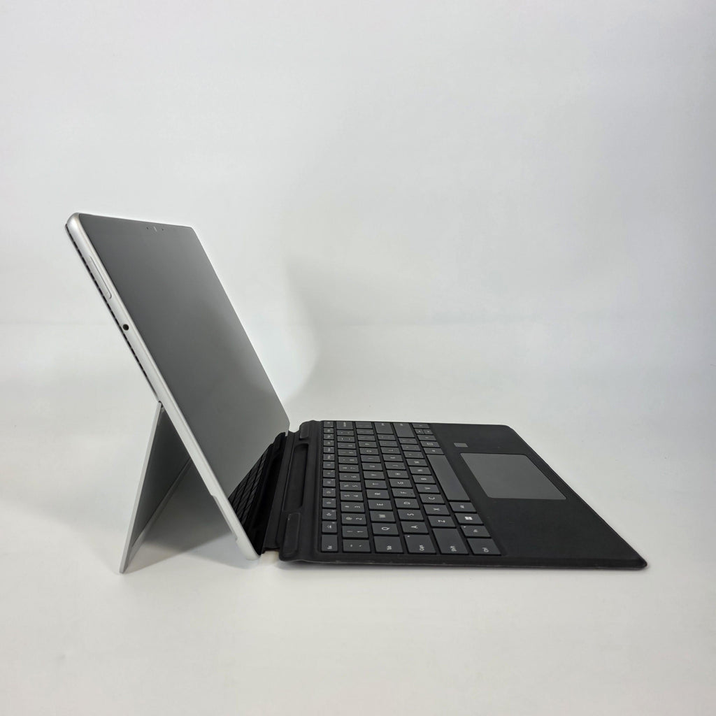 Microsoft Surface Pro 8 13 Silver WiFi 2.6 GHz Intel Core i5 11th Gen. 16GB RAM 256GB Solid State Drive - Image 3