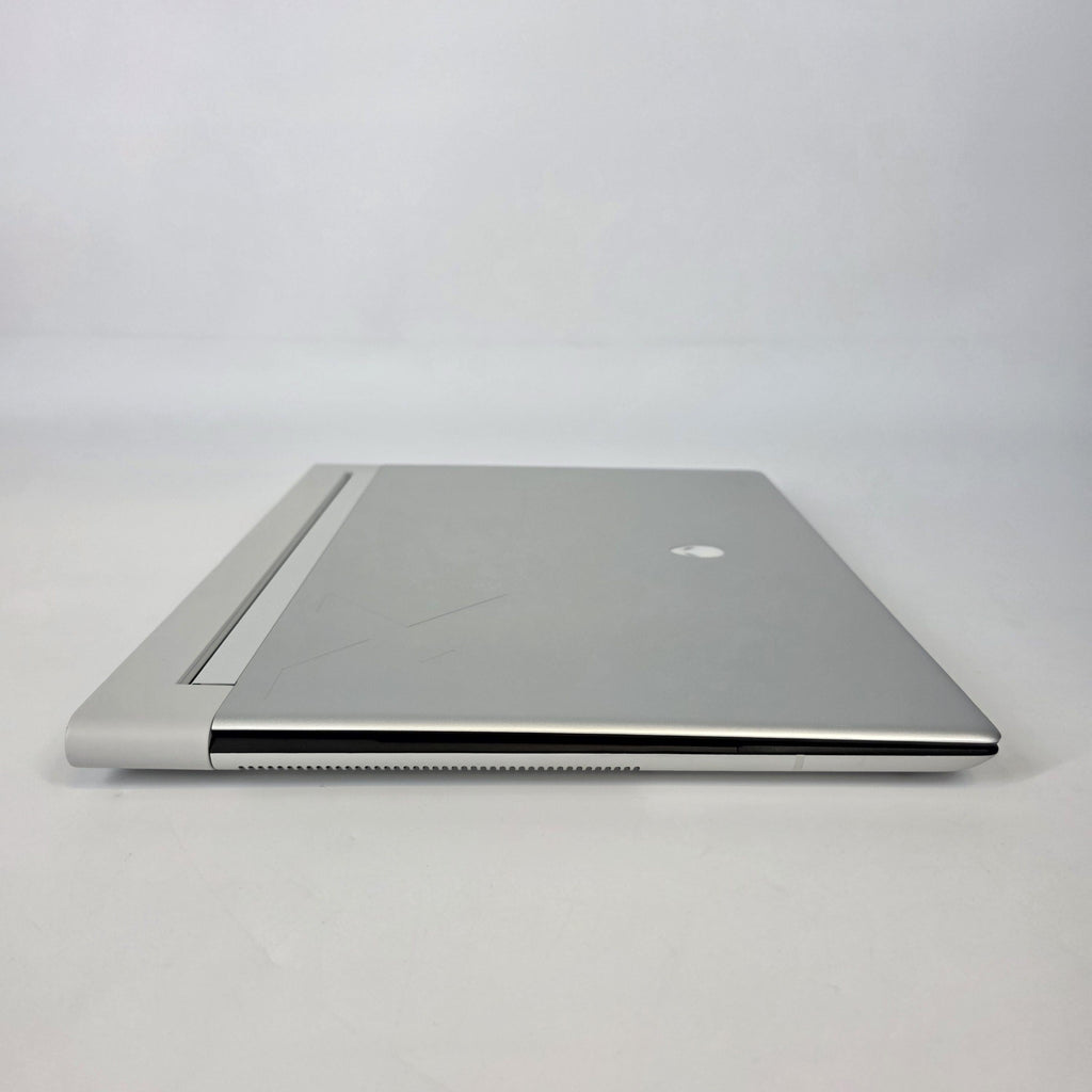 Dell Alienware X16 R2 Silver 2.3 GHz Intel Core Ultra 9 32GB RAM 1TB Solid State Drive NVIDIA GeForce RTX 4070 8 GB - Image 9