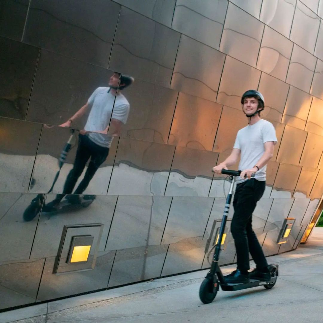 OKAI - Neon II Electric Scooter w/ up to 25 Mile Range & 15.5mph Top Speed - Black - ES20-Black - Image 8