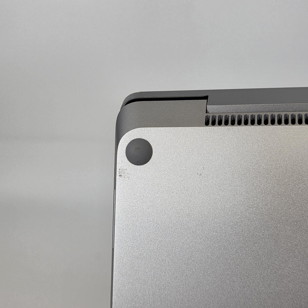 Microsoft Surface Laptop 5 13.5 Platinum 2.7 GHz Intel Core i7 12th Gen. 16GB RAM 256GB Solid State Drive - Image 12