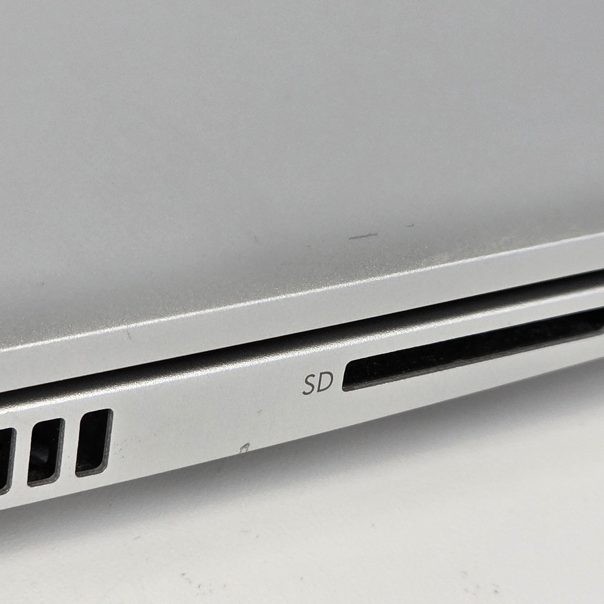 HP ProBook 450 G6 15.6 Silver 1.8 GHz Intel Core i7 8th Gen. 16GB RAM 256GB Solid State Drive NVIDIA GeForce MX130 - Image 19