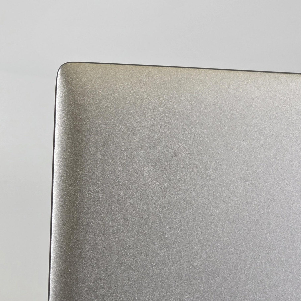 Dell Latitude 7450 14 Gray 2.1 GHz Intel Core Ultra 7 32GB RAM 512GB Solid State Drive - Image 11