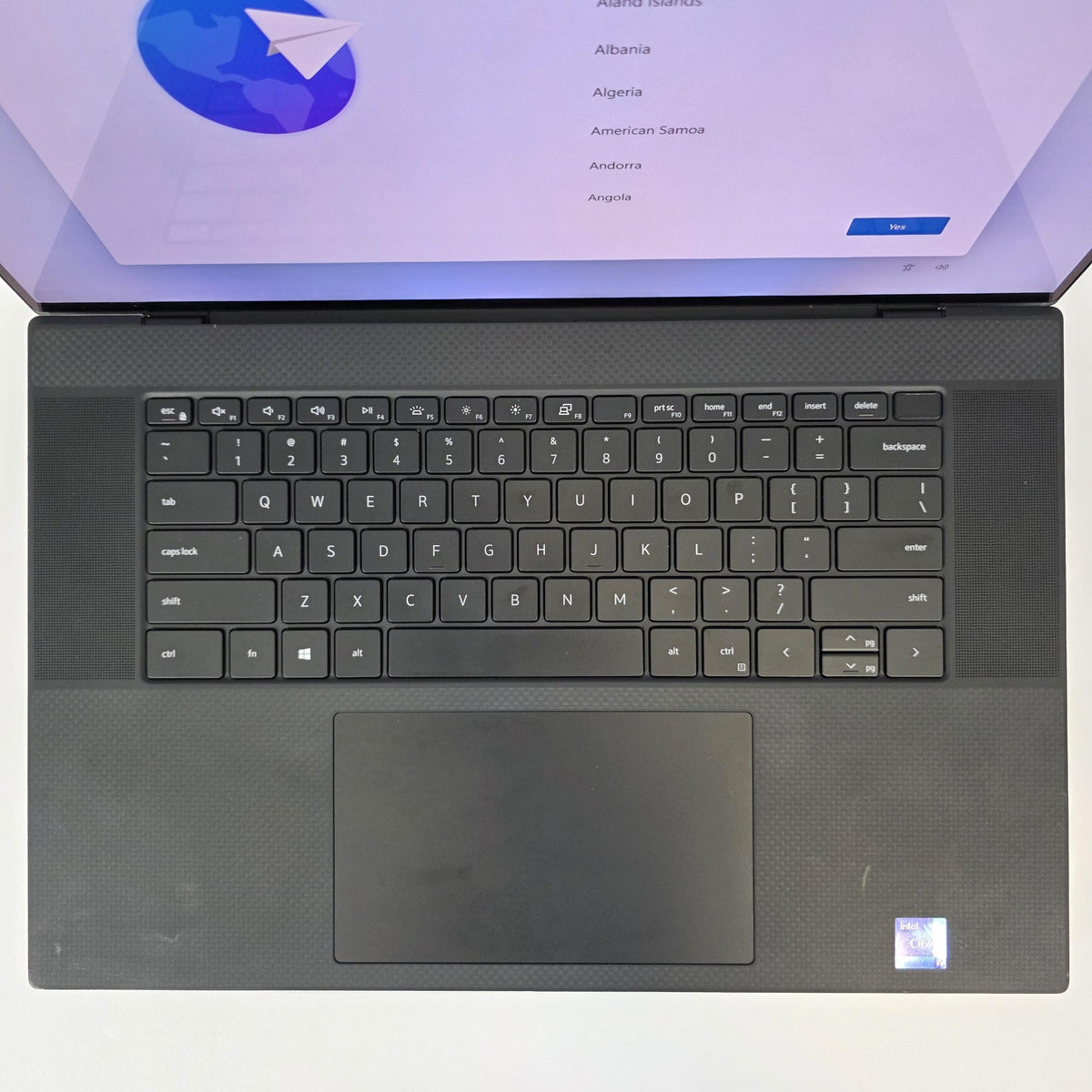 Dell XPS 17 9710 Silver 2.5 GHz Intel Core i9 11th Gen. 64GB RAM 1TB Solid State Drive NVIDIA GeForce RTX 3060 6 GB - Image 2
