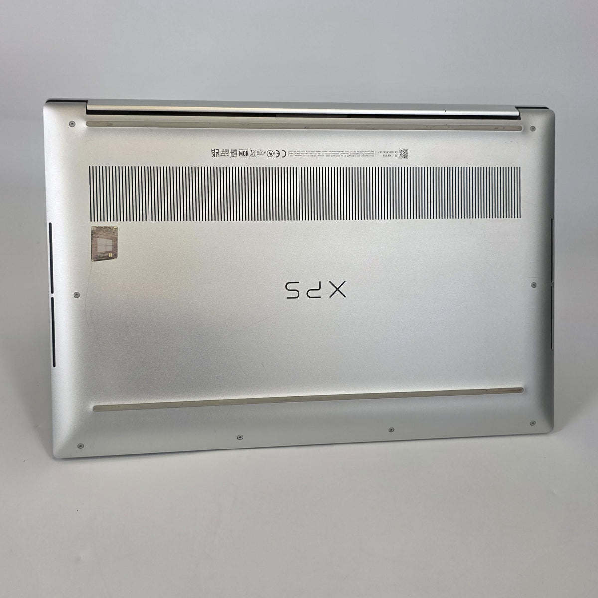 Dell XPS 15 9510 Silver 2.3 GHz Intel Core i7 11th Gen. 16GB RAM 512GB Solid State Drive NVIDIA GeForce RTX 3050 4 - Image 20
