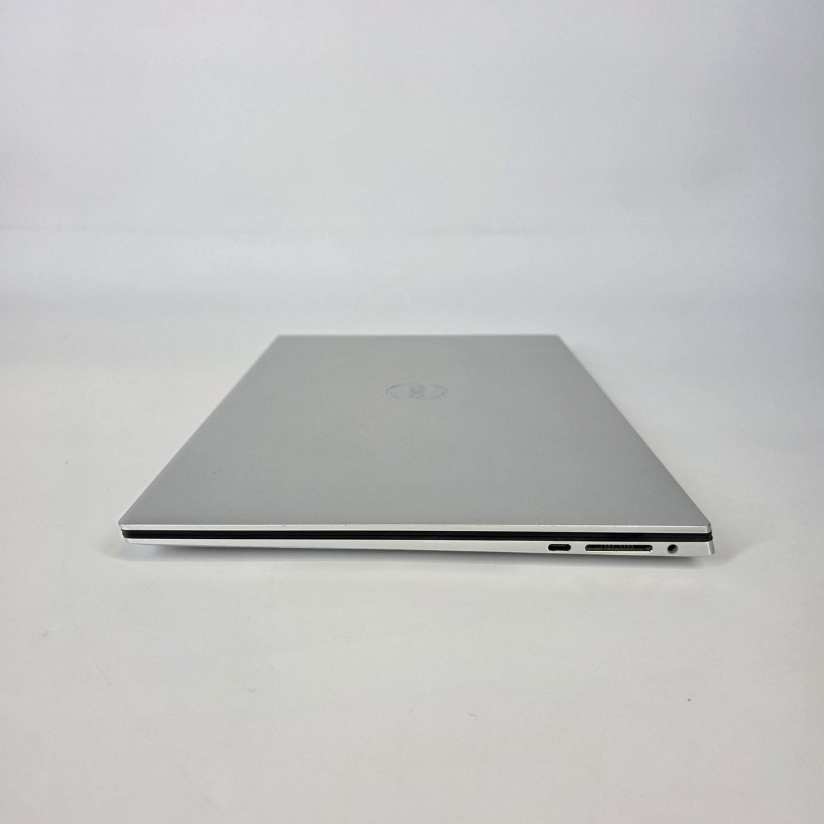 Dell XPS 15 9510 Silver 2.3 GHz Intel Core i7 11th Gen. 16GB RAM 512GB Solid State Drive NVIDIA GeForce RTX 3050 4 - Image 22