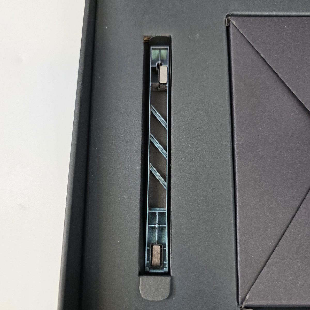 Acer Predator Helios 16 16 Blue 2.2 GHz Intel Core i9 13th Gen. 16GB RAM 1TB Solid State Drive NVIDIA GeForce RTX - Image 16