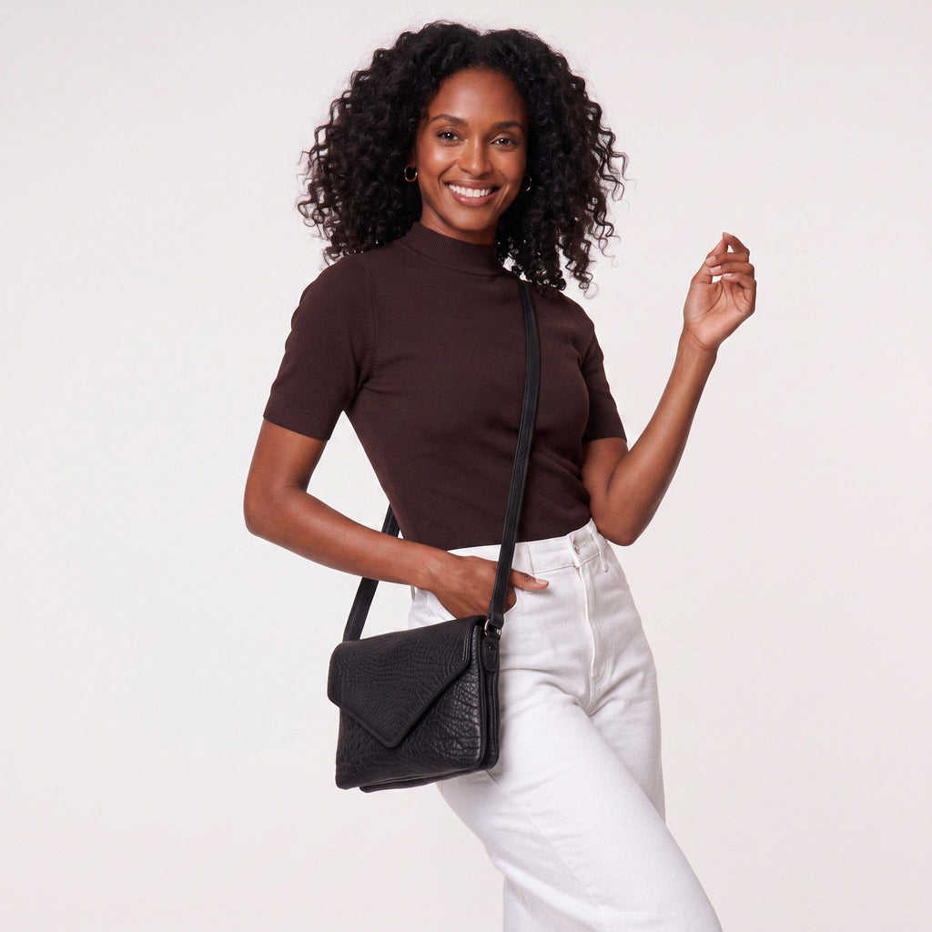 Harbor Leather Crossbody Bag - Image 10