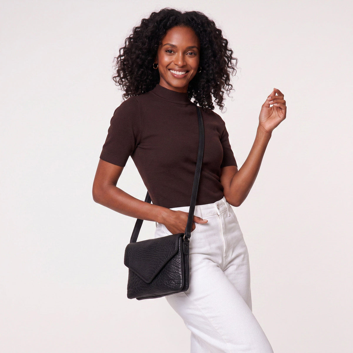Harbor Leather Crossbody Bag - Image 10