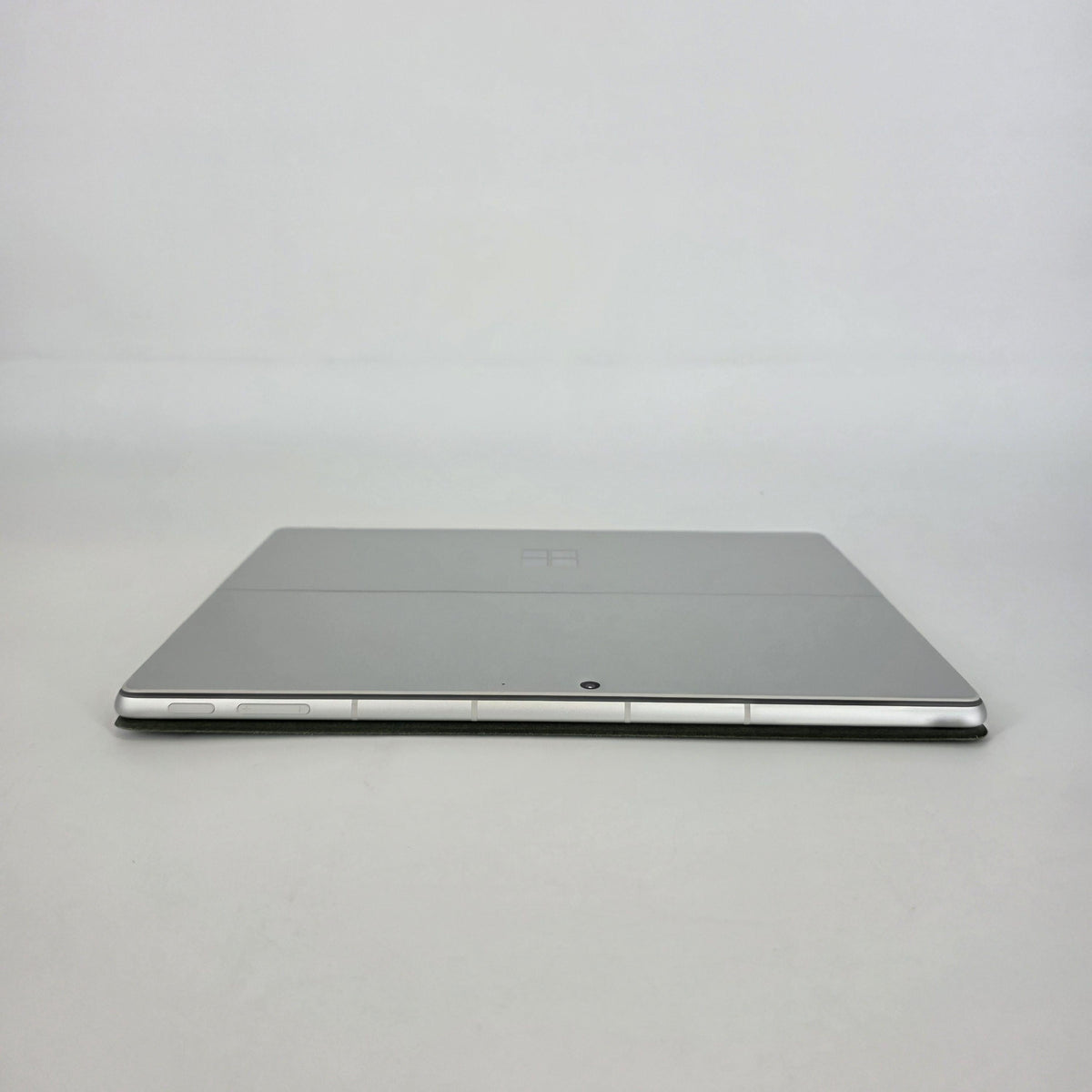 Microsoft Surface Pro 9 13 Platinum Unlocked 2.9 GHz Microsoft SQ3 Processor 8GB RAM 256GB Solid State Drive - Image 7