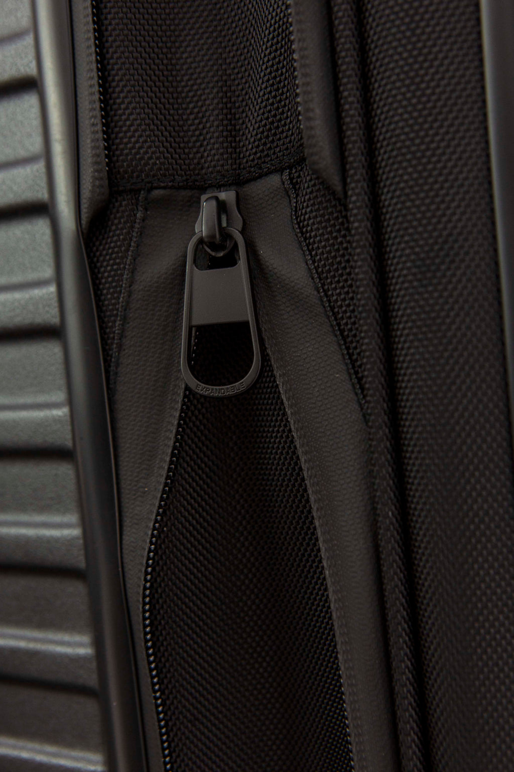 Resale The Large Check-In Roller in Black - Image 10