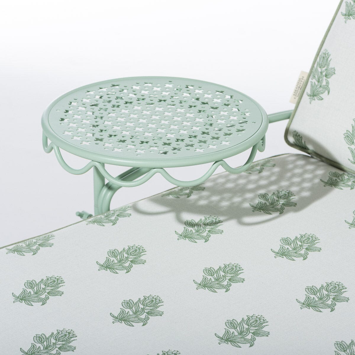 The Al Fresco Sun Lounger by Amanda Lindroth - Image 4