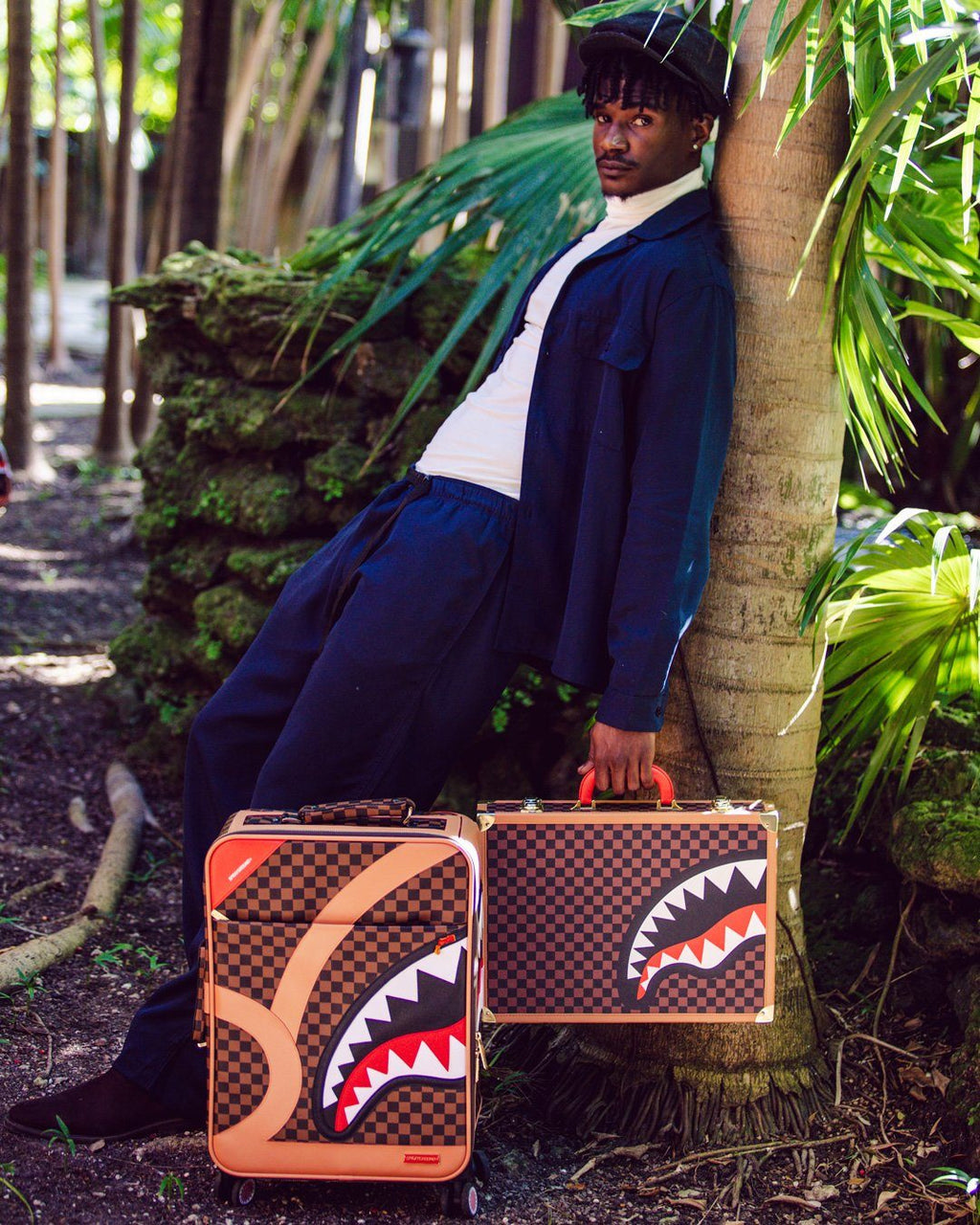 Henny Air to the Throne Attaché Briefcase - Image 8