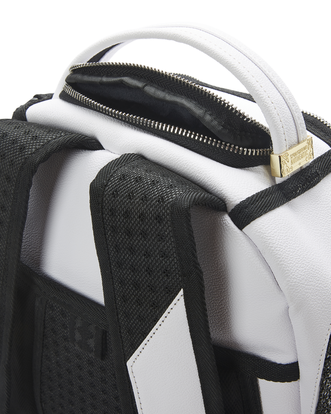 Clearcut Dlx Backpack (White) - Image 13