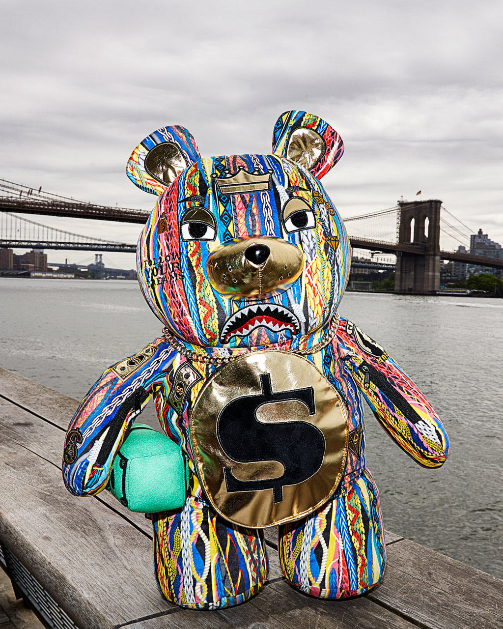 The Golden Age Moneybear Teddybear Backpack - Image 4