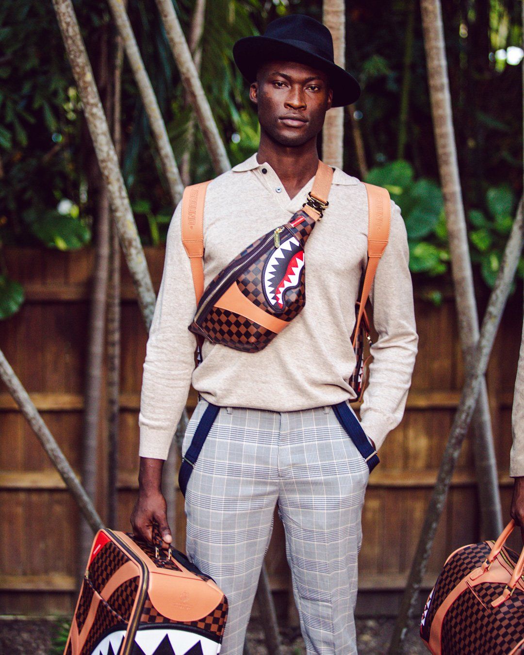 Henny Air to the Throne Savvy Crossbody - Image 6