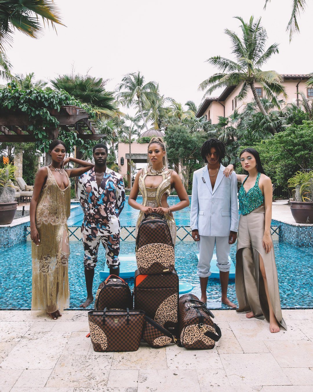 A.i.3 the Legacy Savvy Crossbody - Image 16