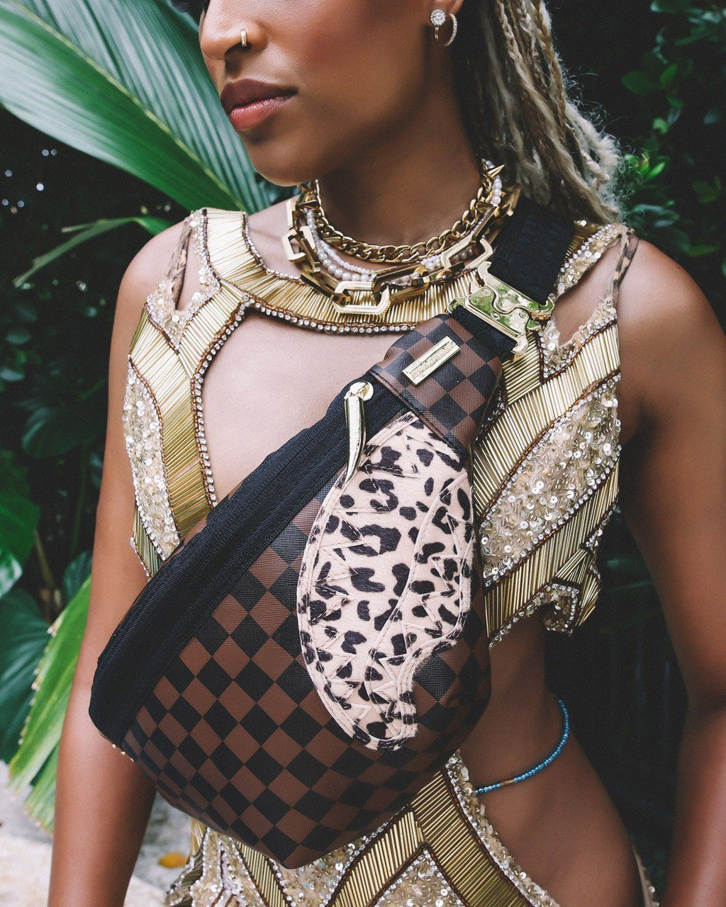 A.i.3 the Legacy Savvy Crossbody - Image 2